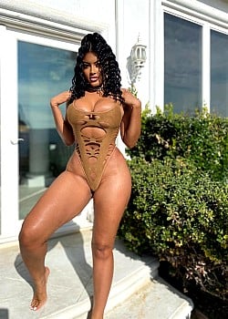 Tiffany Walker (Model) image 2 of 4