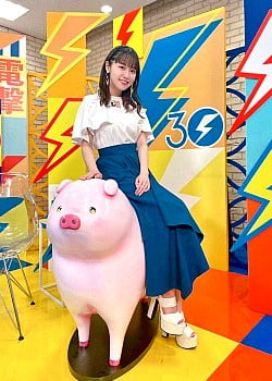 Tomori Kusunoki image 3 of 4