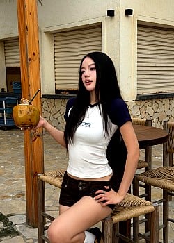 Tong Thao Vy image 4 of 4