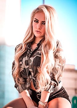 Toni Rigsbee image 3 of 4