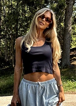 Tova Elneskog image 3 of 4