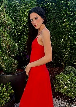 Trin Woodward image 2 of 4
