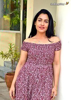 Trishna Mukherjee image 1 of 2