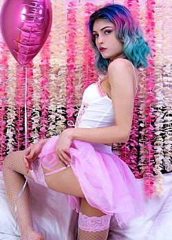 Trixy Blue image 3 of 3