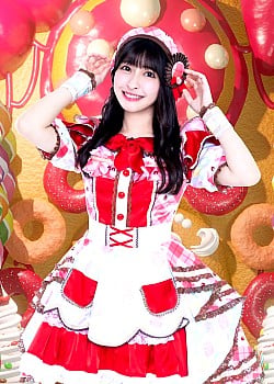 Tsukine Takeuchi image 2 of 3