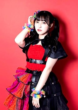 Tsukine Takeuchi image 3 of 3