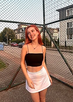 Tugce Talay image 3 of 4