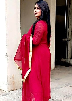 Twinkle Kapoor image 4 of 4