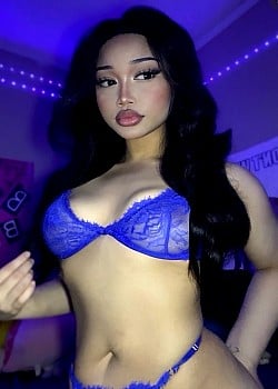 Unity Lee image 3 of 3