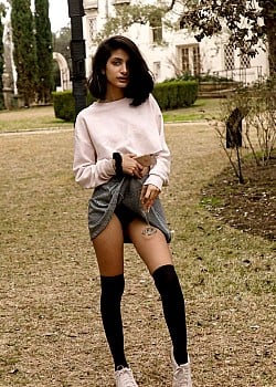 Ushna Malik image 3 of 3
