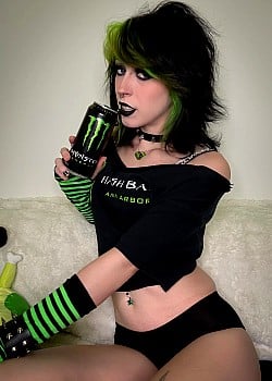 Uzzeybunny