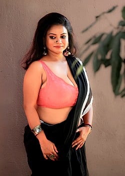 Vaani Das image 3 of 4