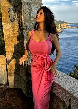 Valentina Blucerchiata image 4 of 4