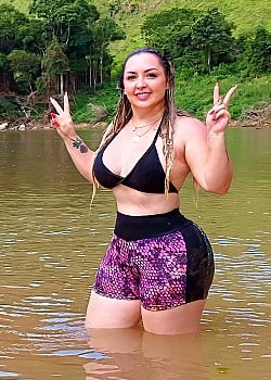 Valeria Aparecida Christmann image 2 of 4