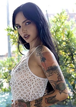 Valeria Carletti image 3 of 3