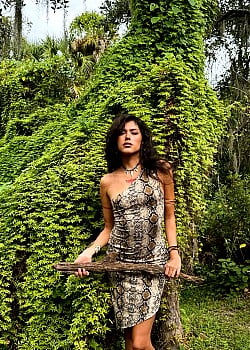 Valeria Mars image 3 of 4