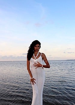 Valeria Mars image 4 of 4
