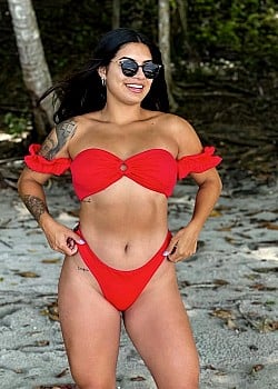 Valery Vargas image 2 of 4