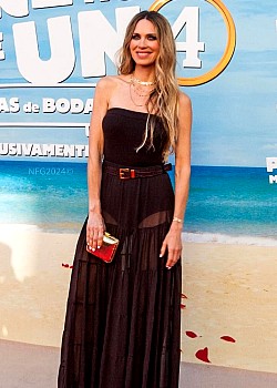 Vanesa Romero image 3 of 4