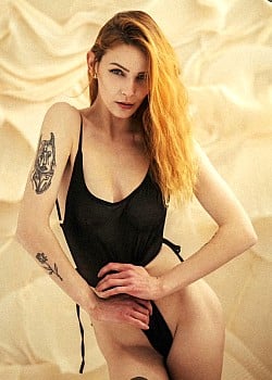 Vanessa Harm image 1 of 4