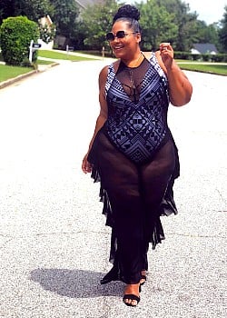 Vanessa Mays image 4 of 4