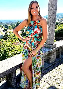 Vanessa Oliveira image 2 of 4