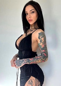 Vanessa Ouerhani image 4 of 4