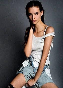 Vanessa Ponce image 2 of 4