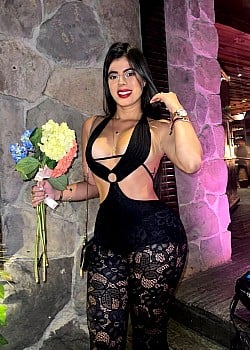 Vanessa Rivera image 1 of 4