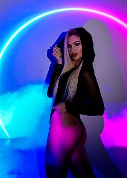 Vanja Veljic image 4 of 4