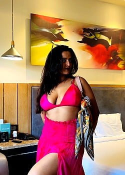 Varsha Banerjee image 2 of 4