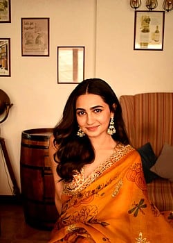 Vedika Pinto image 2 of 2