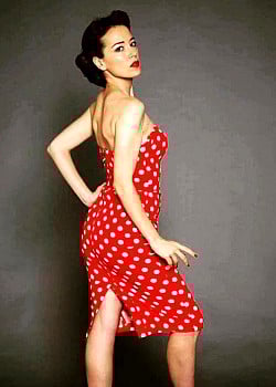 Vera Dragone image 1 of 2