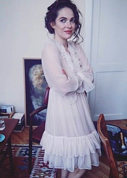 Verena Altenberger image 2 of 2