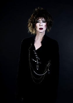 Veronica Pivetti image 4 of 4