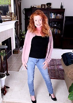 Veronica Smith image 3 of 3