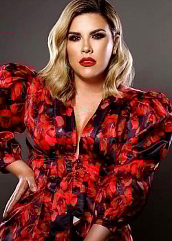 Veronica Vergara image 3 of 3