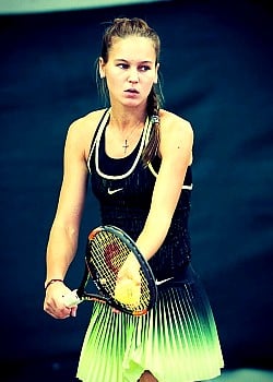 Veronika Kudermetova image 3 of 4