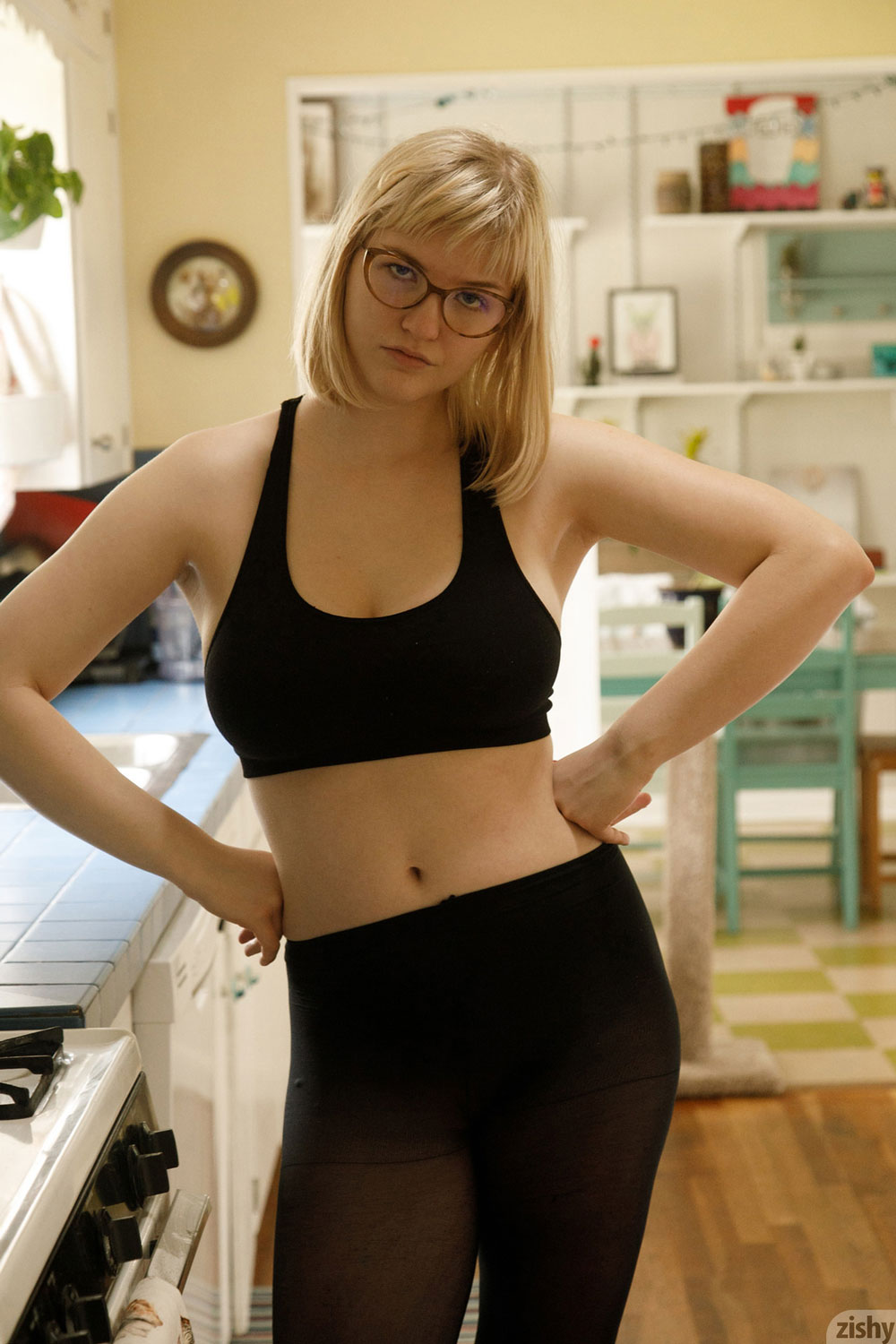 Vicky Chandler - Free nude pics, galleries & more at Babepedia