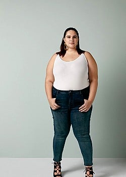 Victoria Caputo image 2 of 4