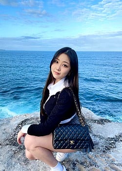 Victoria Kim image 3 of 4