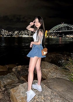 Victoria Kim image 4 of 4