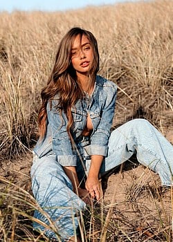 Victoria Nasuti image 3 of 4