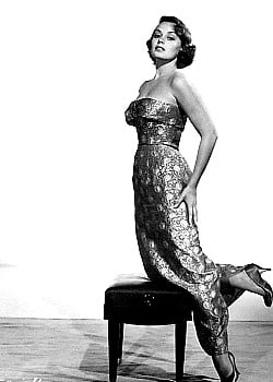 Victoria Shaw image 2 of 2