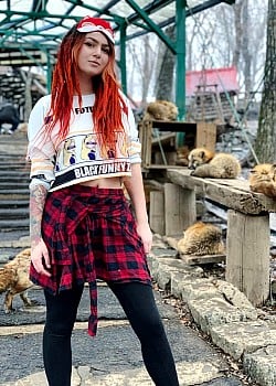 Vika Karter image 2 of 2