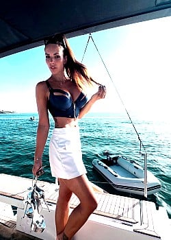 Viktoria Furst image 1 of 2