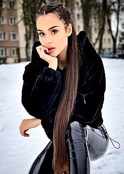 Viktorija Jukonyte image 4 of 4