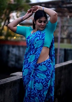 Vinitha image 4 of 4