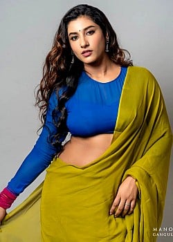 Vishnu Priya Bhimeneni image 3 of 4