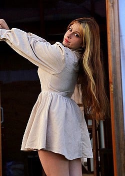 Vith Millan image 3 of 4